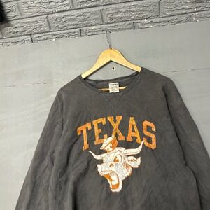 ComfortWash Texas Longhorns Vintage Style Bevo Graphic Sweatshirt Charcoal L